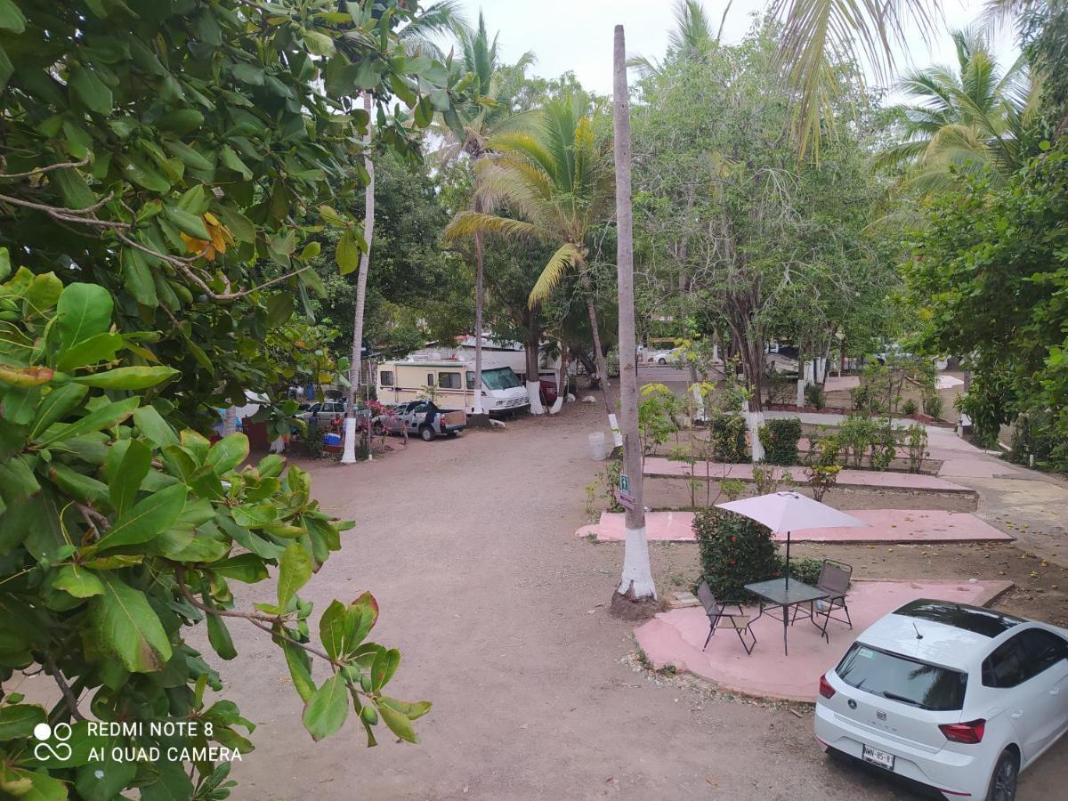 Hotel Delias Trailer Park Rincón de Guayabitos Exterior foto