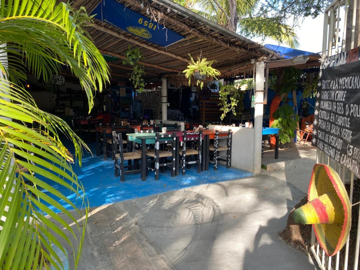Hotel Delias Trailer Park Rincón de Guayabitos Exterior foto